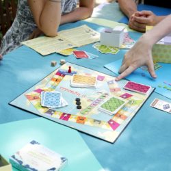 Animation jeux de société climat et société
